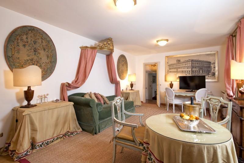 Residenza Ruspoli Bonaparte Roma Quarto foto